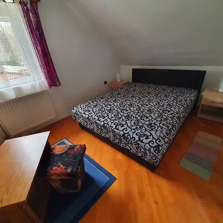 Szekreny Apartman Lenti Exterior photo